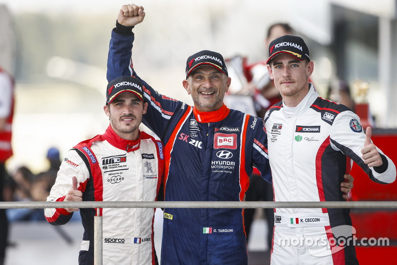 Podio: il vincitore della gara Gabriele Tarquini, BRC Racing Team Hyundai i30 N TCR, il secondo classificato Aurélien Comte, DG Sport Competition Peugeot 308TCR, il terzo classificato Kevin Ceccon, Team Mulsanne Alfa Romeo Giulietta TCR