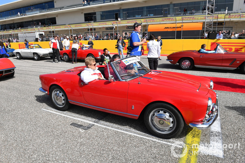 Marcus Ericsson, Sauber, nella drivers parade