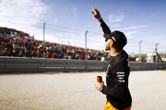 Lewis Hamilton, Mercedes AMG F1, waves to the fans