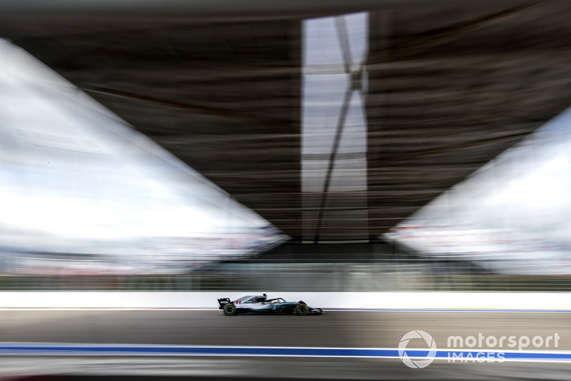 Льюіс Хемілтон, Mercedes AMG F1 W09