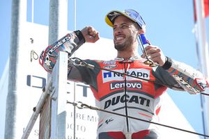 Podium: Winnaar Andrea Dovizioso, Ducati Team