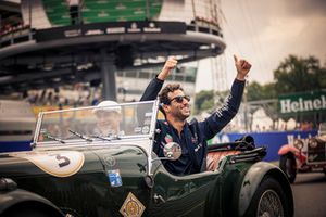 Daniel Ricciardo, Red Bull Racing lors de la parade des pilotes