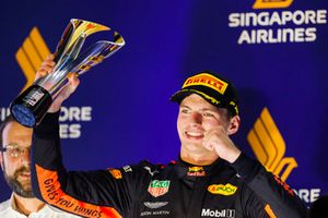 Max Verstappen, Red Bull Racing, 2nd position, lifts his trophy