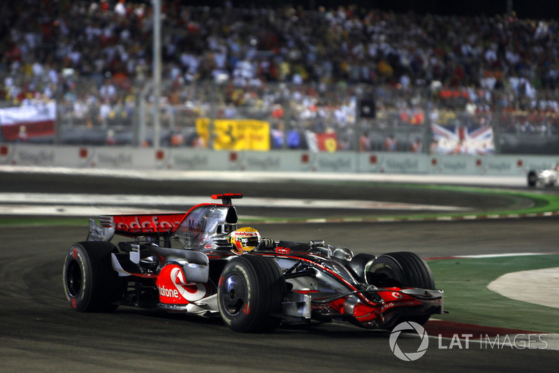 Lewis Hamilton, McLaren MP4-23
