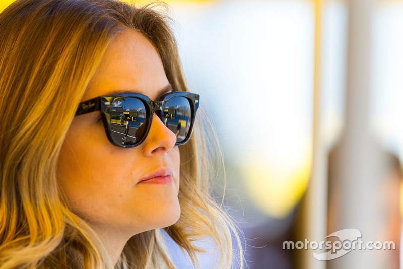 Grid girl