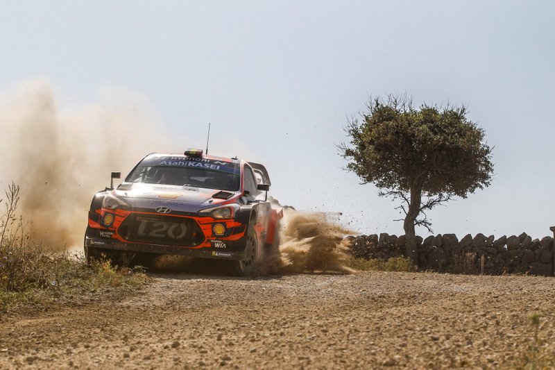 Thierry Neuville, Nicolas Gilsoul, Hyundai Motorsport Hyundai i20 Coupe WRC