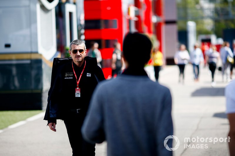 Guenther Steiner, direttore del team, Haas F1