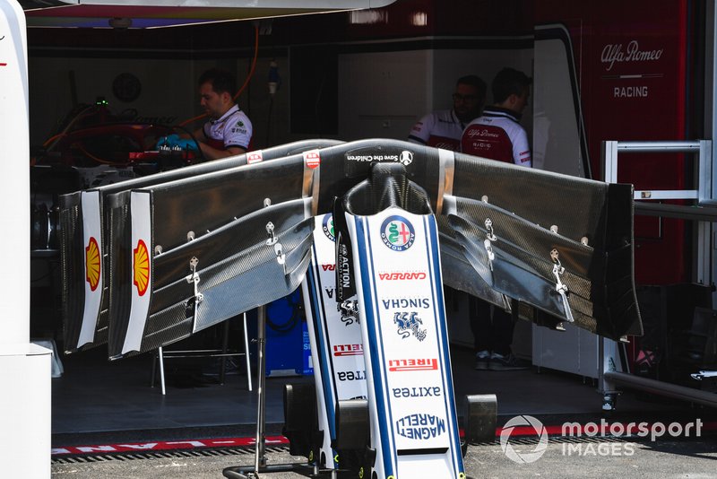 Front Wing of Alfa Romeo Racing C38