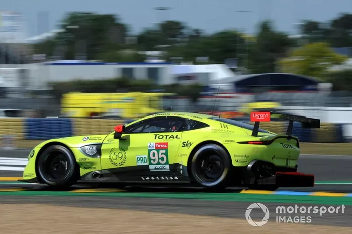 #95 Aston Martin Racing Aston Martin Vantage AMR: Marco Sorensen, Nicki Thiim, Darren Turner 