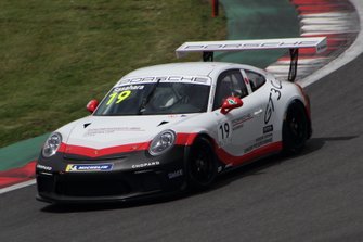 笹原右京(#19 Porsche Japan Junior Programme)