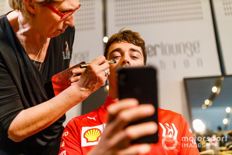 Charles Leclerc, Ferrari, viene truccato