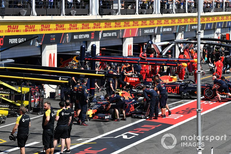 Пьер Гасли, Red Bull Racing RB15, Макс Ферстаппен, Red Bull Racing RB15