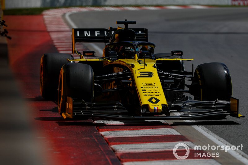 Daniel Ricciardo, Renault R.S.19