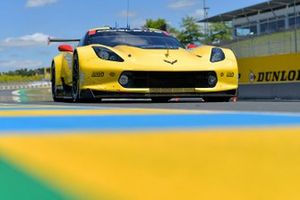 #64 Corvette Racing Chevrolet Corvette C7.R: Oliver Gavin, Tommy Milner, Marcel Fässler  