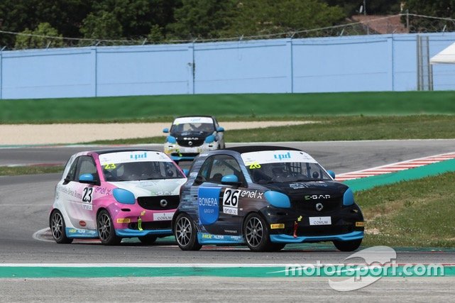 Las primeras carreras de la Smart EQ Fortwo e-Cup 2019