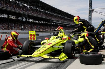 Simon Pagenaud, Team Penske Chevrolet, au stand