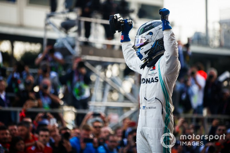 Valtteri Bottas, Mercedes AMG F1, 1st position, celebrates in Parc Ferme