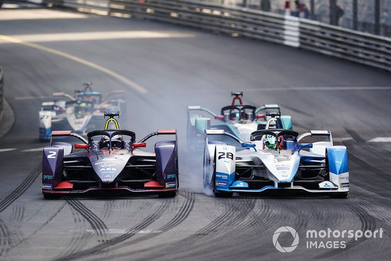 Antonio Felix da Costa, BMW I Andretti Motorsports, BMW iFE.18 passes Sam Bird, Envision Virgin Racing, Audi e-tron FE05