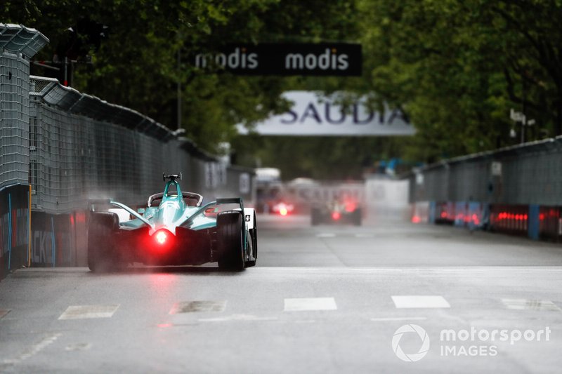 Oliver Turvey, NIO Formula E Team, NIO Sport 004