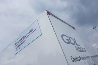 Camion GDL Racing, nel paddock