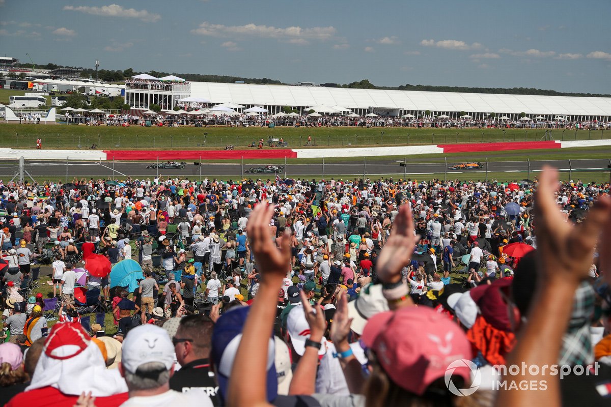 Lewis Hamilton, Mercedes W12, Valtteri Bottas, Mercedes W12, Lando Norris, McLaren MCL35M