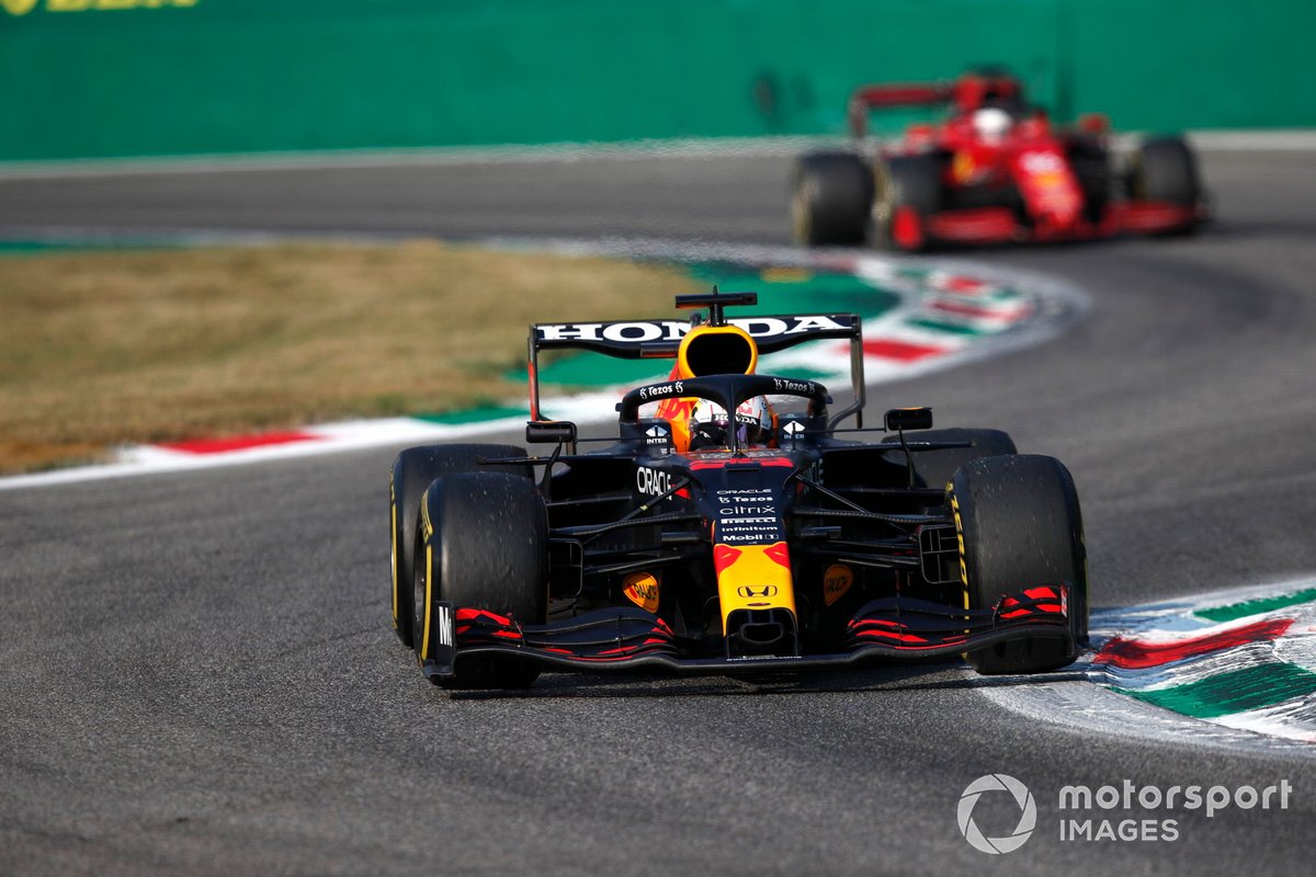 Max Verstappen, Red Bull Racing RB16B