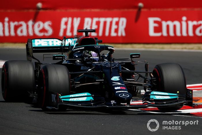 Lewis Hamilton, Mercedes W12