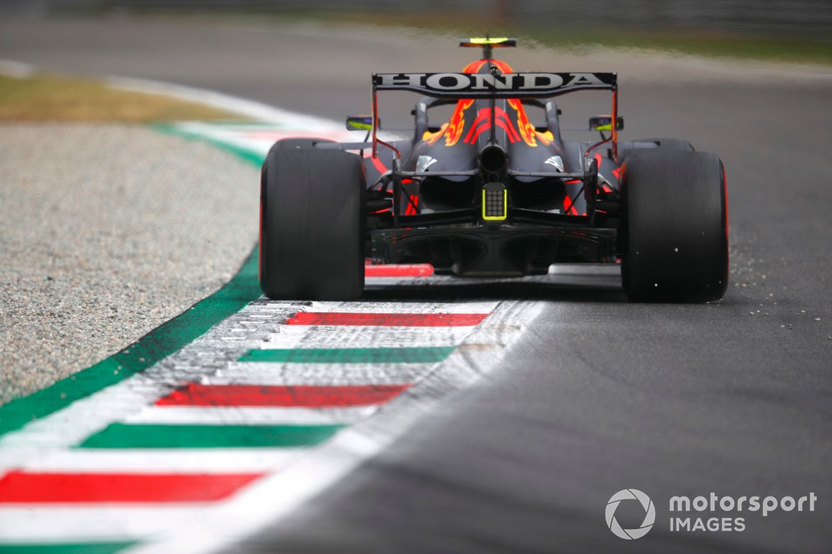 Sergio Pérez, Red Bull Racing RB16B