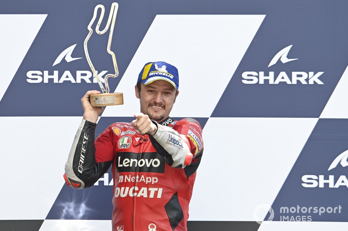 Podio: ganador de la carrera Jack Miller, Ducati