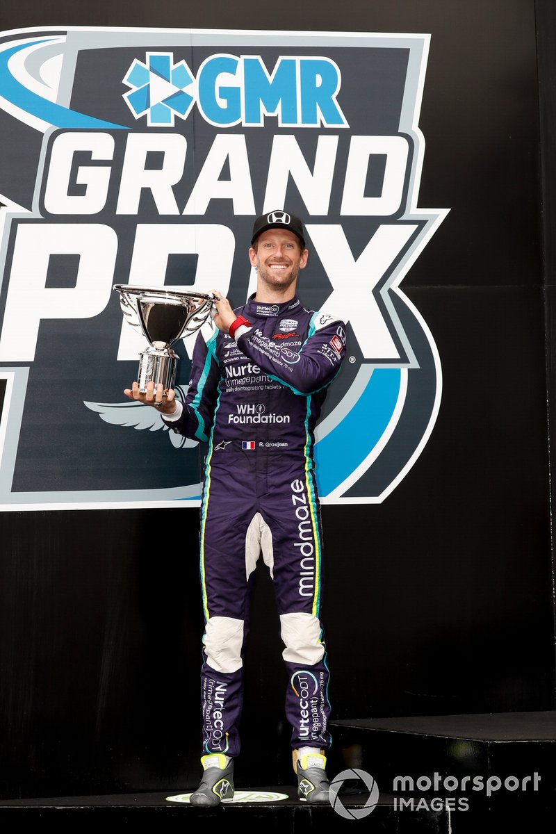 Podio: segundo Romain Grosjean, Dale Coyne Racing with RWR Honda