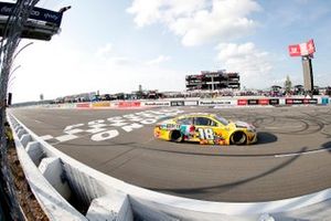 Kyle Busch, Joe Gibbs Racing, Toyota Camry M&M's Mini's