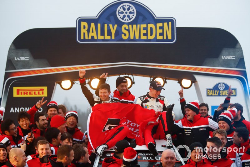 Elfyn Evans, Scott Martin, Toyota Gazoo Racing WRT Toyota Yaris WRC con il team