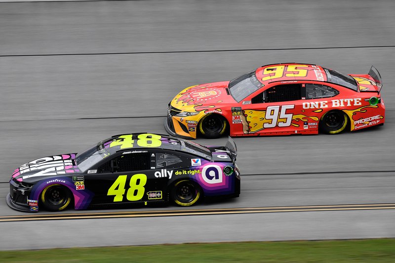 Jimmie Johnson, Hendrick Motorsports, Chevrolet Camaro Ally and Matt DiBenedetto, Leavine Family Racing, Toyota Camry One Bite