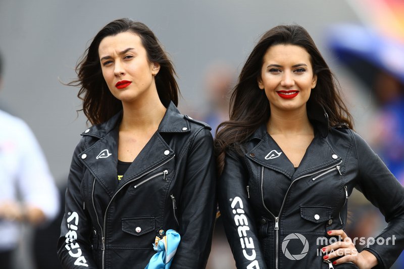 Chicas de la parrilla