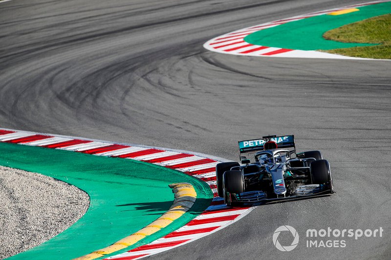 1º Valtteri Bottas, Mercedes F1 W11: 1:16.196 (con neumáticos C5)