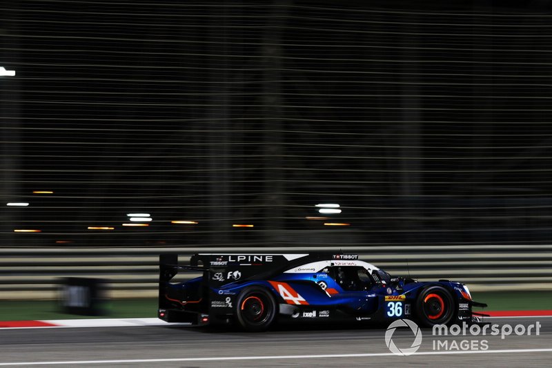 #36 Signatech Alpine Elf Alpine A470: Thomas Laurent, Andre Negrao, Pierre Ragues