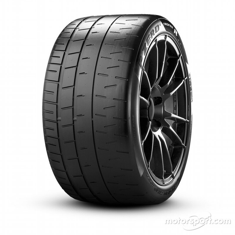 Pneus Pirelli
