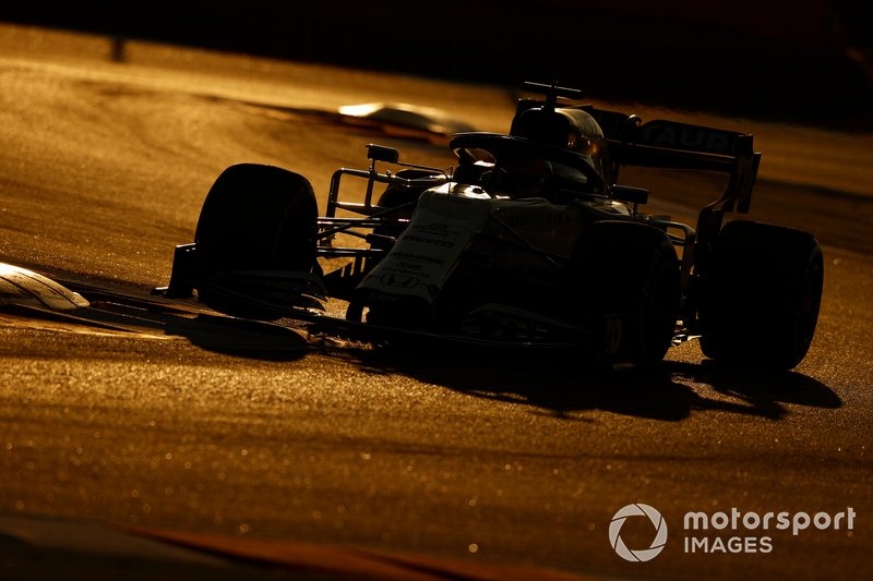 Daniil Kvyat, AlphaTauri AT01