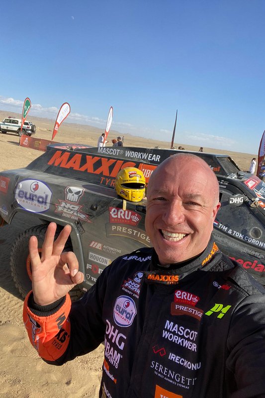 #347 Jefferies and Maxxis Dakar Team: Tom Coronel