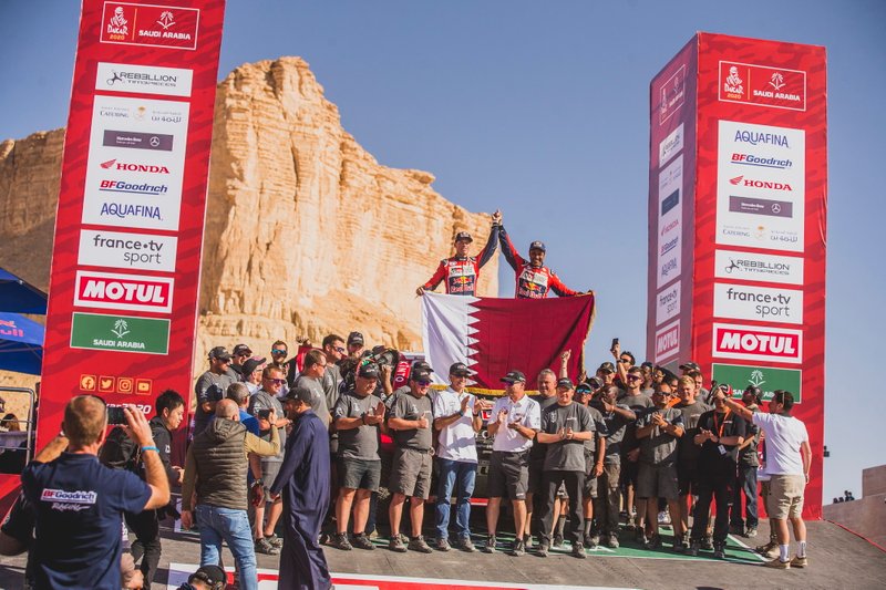 #300 Toyota Gazoo Racing: Nasser Al-Attiyah, Matthieu Baumel