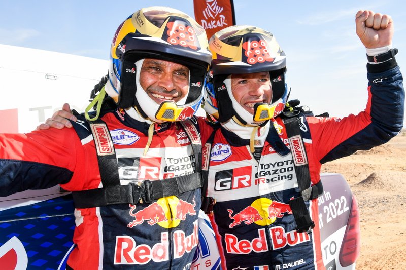 #300 Toyota Gazoo Racing: Nasser Al-Attiyah, Matthieu Baumel