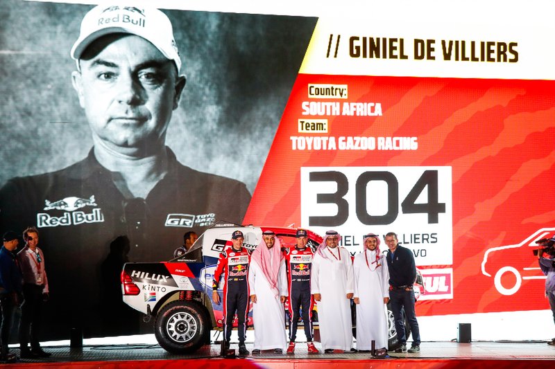 #304 Toyota Gazoo Racing: Giniel De Villiers, Alex Haro Bravo