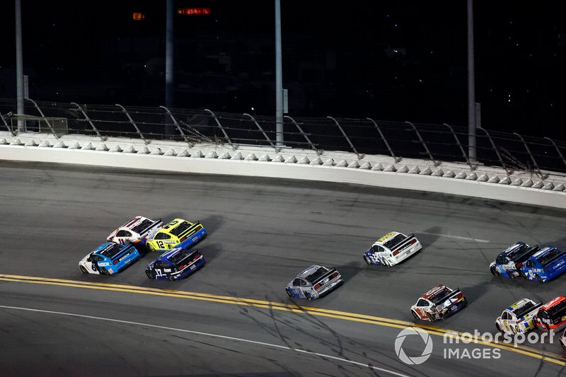 Ryan Newman, Roush Fenway Racing, Ford Mustang Koch Industries, Denny Hamlin, Joe Gibbs Racing, Toyota Camry FedEx Express, Ryan Blaney, Team Penske, Ford Mustang Menards / Peak, Chris Buescher, Roush Fenway Racing, Ford Mustang Fastenal