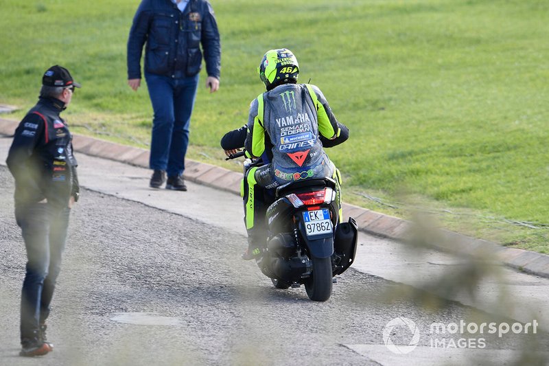 Valentino Rossi: 1 control