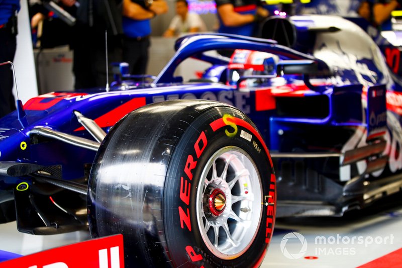 6: Pierre Gasly, Toro Rosso STR14, 1'08.837