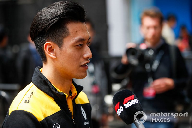 Guanyu Zhou, Renault F1 Team 