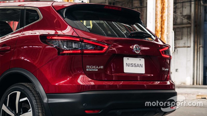 Nissan Rogue Sport 2020 року