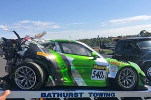 #540 Black Swan Racing Porsche 911 GT3-R: Tim Pappas, Jeroen Bleekemolen, Marc Lieb after the crash