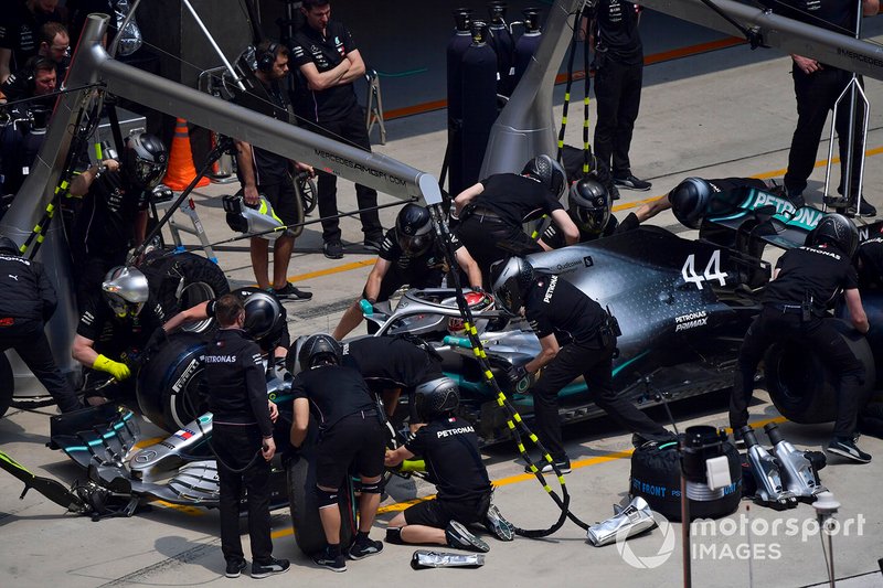 Lewis Hamilton, Mercedes AMG F1 W10, makes a stop during practice