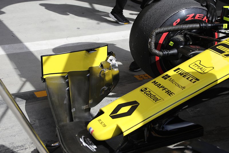 Renault F1 Team ön kanat detay